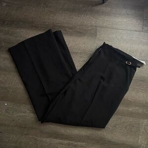 NWT Abercrombie and Fitch Black w/ gold buckle trousers — size 34 long